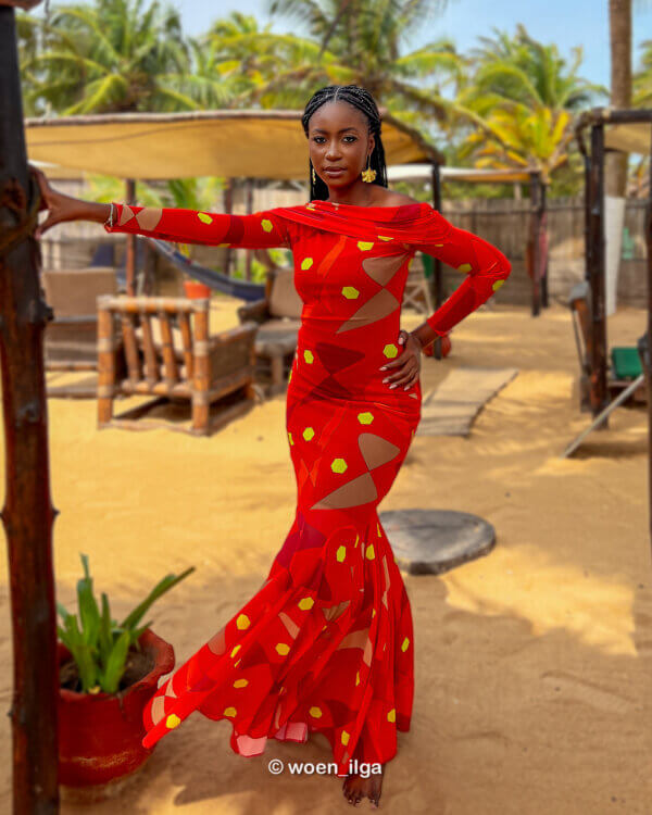 Robe ATAKE - rouge
